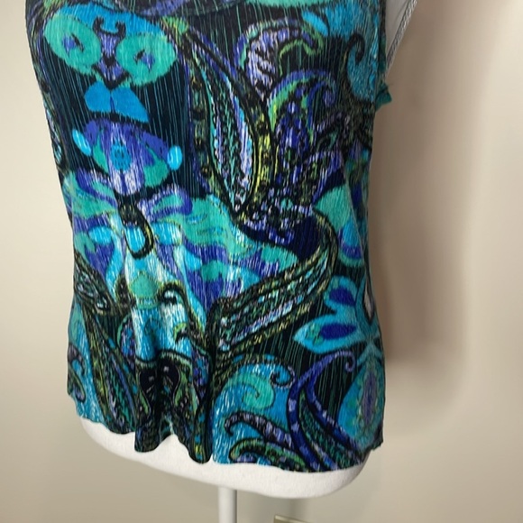 Max Rave Brand Blue and Green Patterned Top - Picture 2 of 7